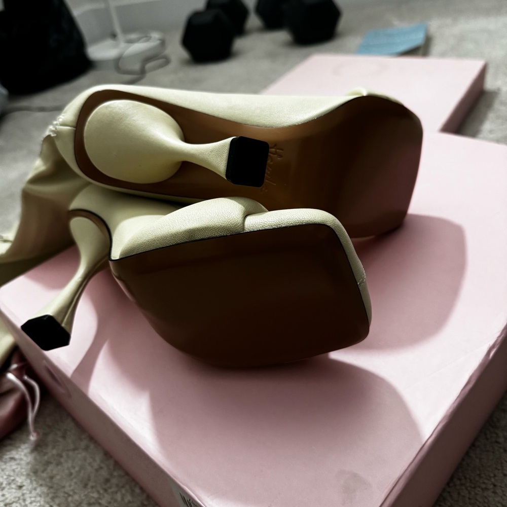 Hanifa Cream Heeled Boots (ZOE BOOT) - Picture 4 of 5